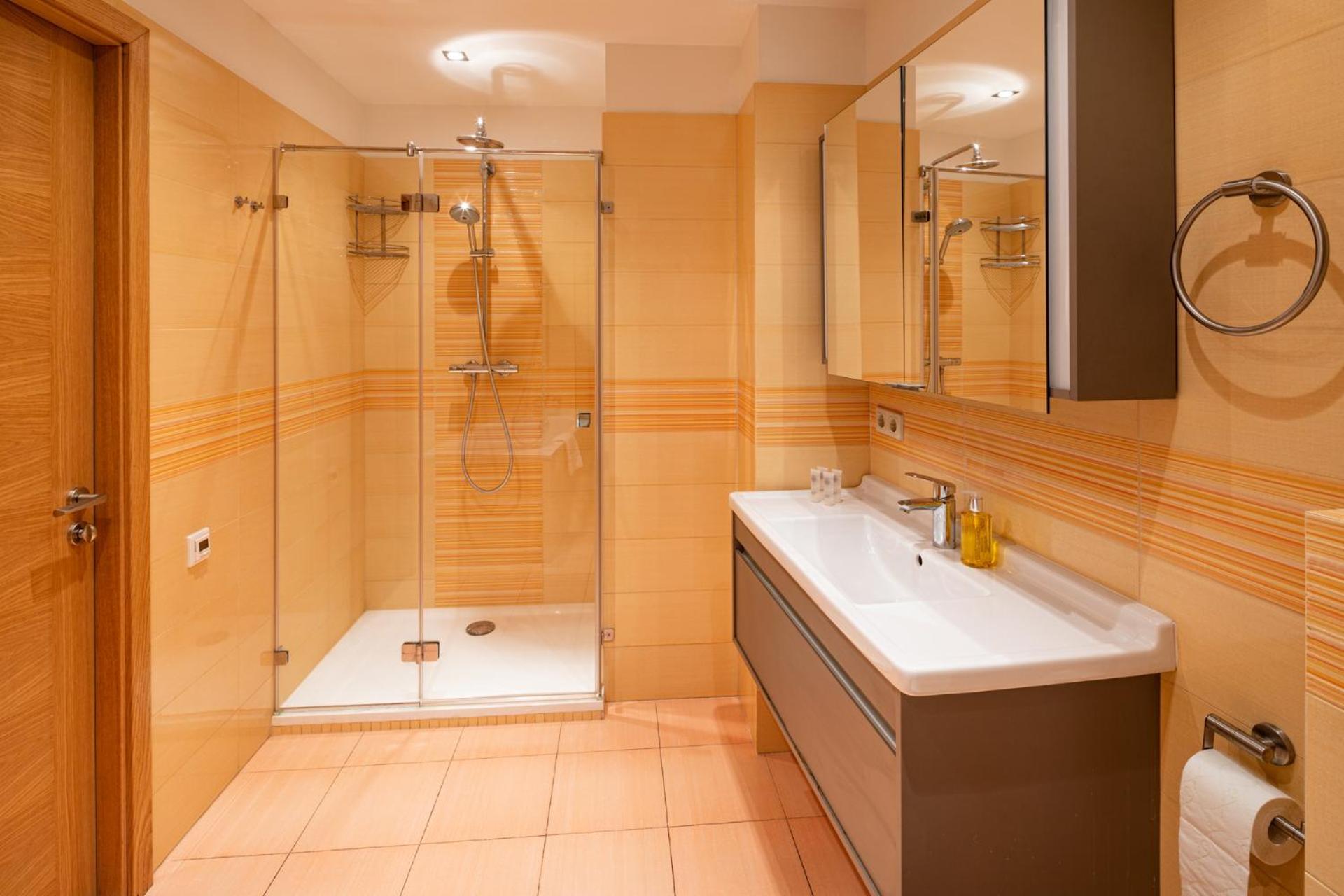 Old Riga Two Bedroom Apartment At Galleria Екстер'єр фото