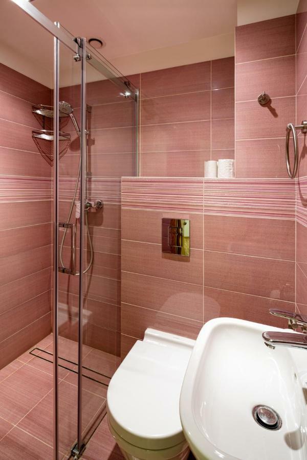 Old Riga Two Bedroom Apartment At Galleria Екстер'єр фото